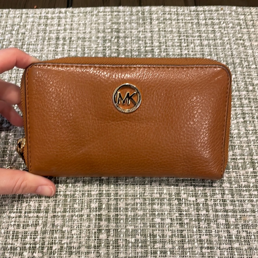 Michael Kors Wristlet